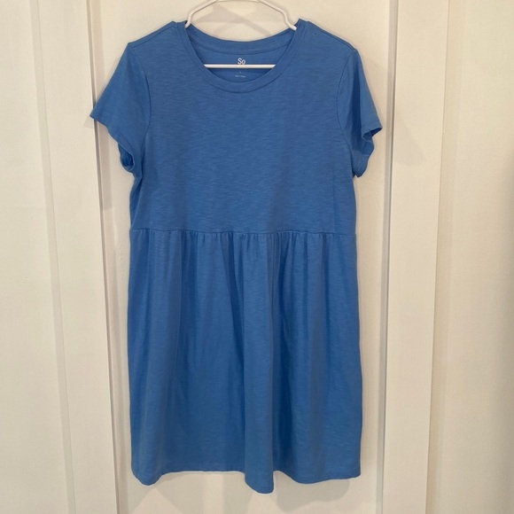 SO Dresses & Skirts - SO mini t-shirt dress
